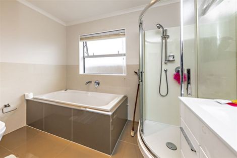 Photo of property in 25 Mark Ball Drive, Pokeno, 2402