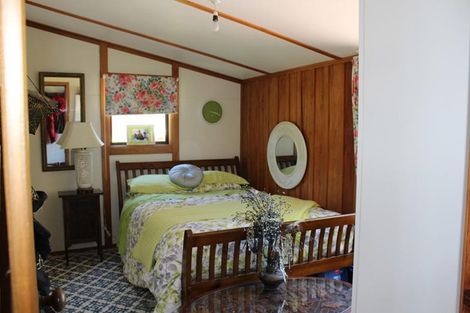 Photo of property in 5 Bydder Terrace, Patons Rock, Takaka, 7182