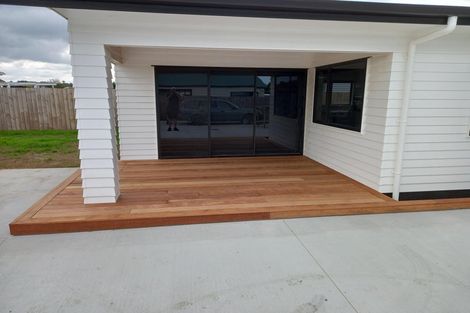 Photo of property in 22a King Street, Waiuku, 2123