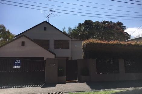 Photo of property in 28 Comins Crescent, Mission Bay, Auckland, 1071