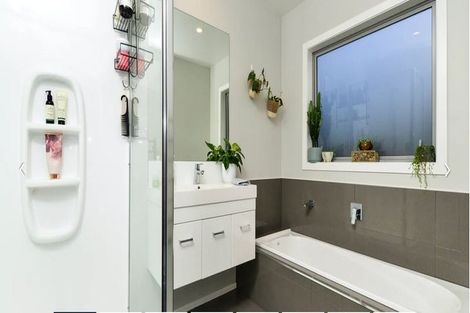 Photo of property in 28 Keston Crescent, Flagstaff, Hamilton, 3210