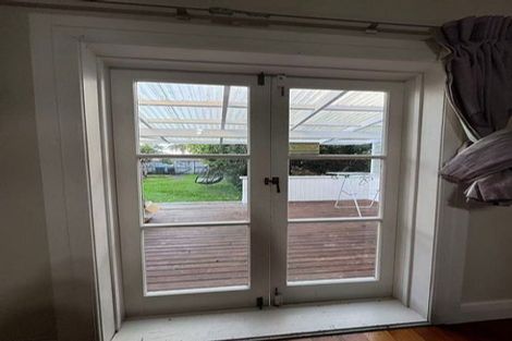 Photo of property in 7 Otahuri Crescent, Greenlane, Auckland, 1051