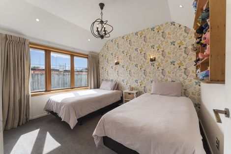 Photo of property in 92 Cobham Street, Spreydon, Christchurch, 8024