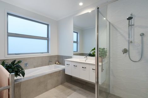 Photo of property in 10 Materawaho Way, Pyes Pa, Tauranga, 3112