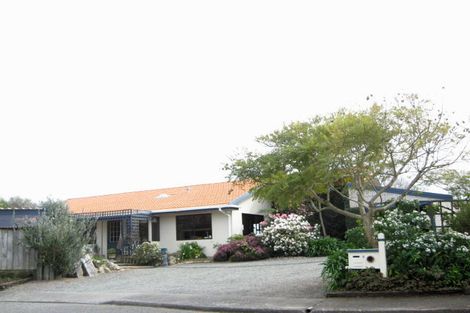 Photo of property in 6 Tirimoana Place, Te Awanga, 4102