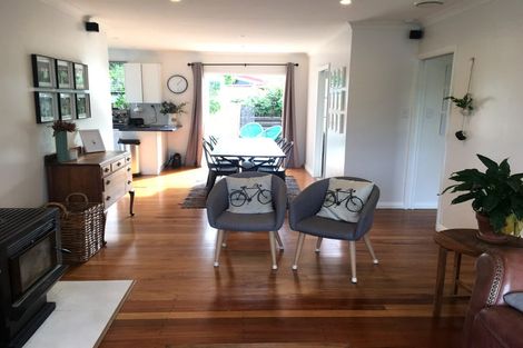 Photo of property in 113 Kahu Road, Paremata, Porirua, 5024