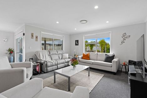 Photo of property in 4 Warrington Court, Carterton, 5713