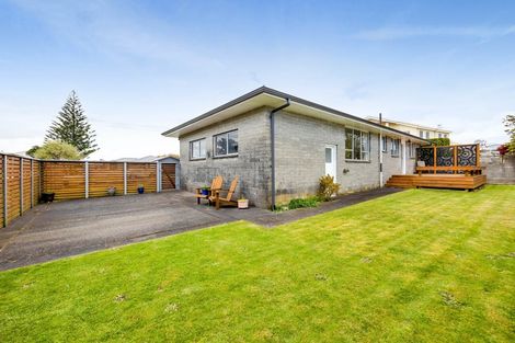 Photo of property in 32 Brown Street, Inglewood, 4330