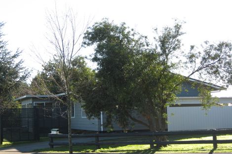 Photo of property in 1 Breadalbane Road, Havelock North, 4130