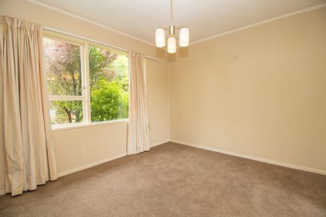 Photo of property in 17 Peterhouse Street, Tawa, Wellington, 5028
