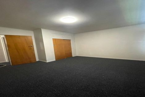 Photo of property in 1/37 Clevedon Road, Papakura, 2110