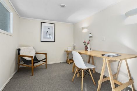 Photo of property in 55 Rawene Road, Birkenhead, Auckland, 0626