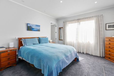 Photo of property in 17 Plains Avenue, Masterton, 5810