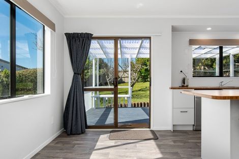 Photo of property in 4 Gilfillan Drive, Katikati, 3129