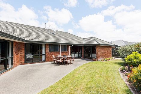 Photo of property in 2 Masefield Terrace, Kelvin Grove, Palmerston North, 4414