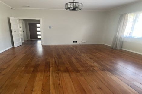 Photo of property in 12 Connolly Avenue, Mount Roskill, Auckland, 1041