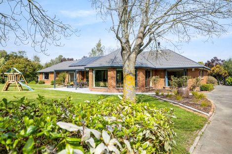 Photo of property in 4 Cedar Place, Amberley, 7410