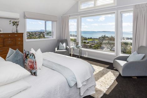 Photo of property in 74 Mellons Bay Road, Mellons Bay, Auckland, 2014