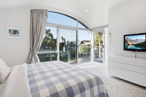 Photo of property in 204/27 Banks Avenue, Mount Maunganui, 3116
