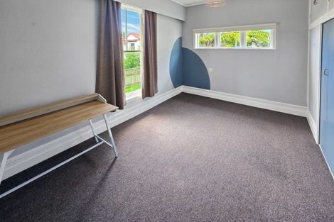 Photo of property in 3 Chesterton Street, Johnsonville, Wellington, 6037