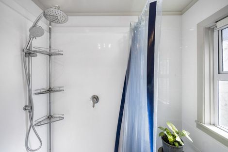 Photo of property in 11 Second Avenue, Glenbrook, Waiuku, 2681