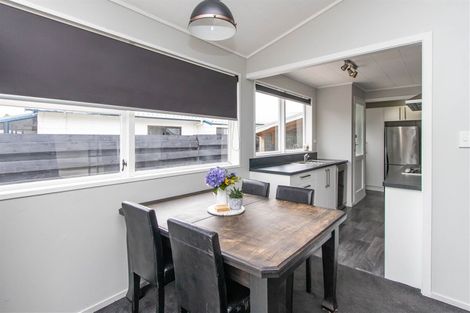 Photo of property in 5 Tainui Terrace, Inglewood, 4330