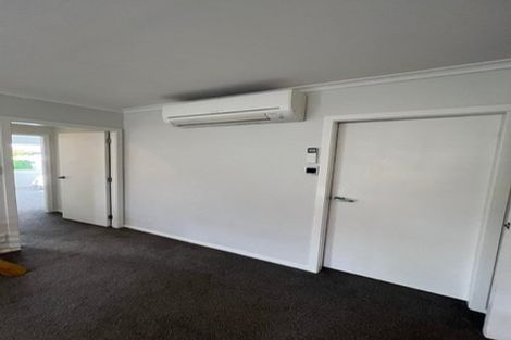 Photo of property in 69 Dunedin Street, Redwood, Christchurch, 8051