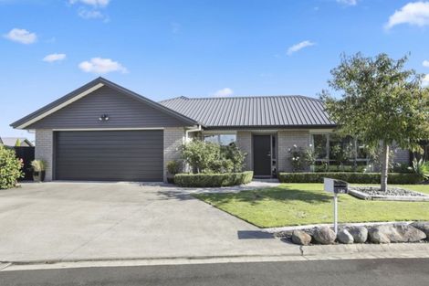 Photo of property in 14 Wentworth Lane, Waiwhakaiho, New Plymouth, 4312