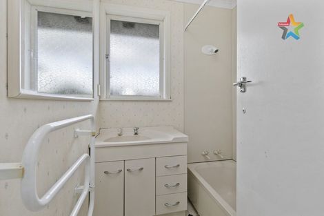 Photo of property in 2/352 Oxford Terrace, Avalon, Lower Hutt, 5011