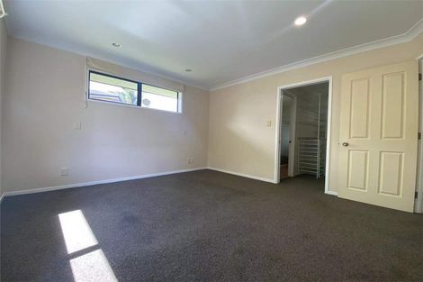 Photo of property in 46 Glenross Drive, Wattle Downs, Auckland, 2103