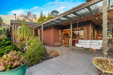 Photo of property in 77 Awanui Rise, Papakura, 2582