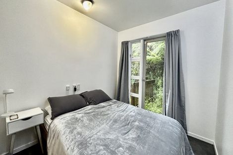 Photo of property in 9 Selkirk Way, Karori, Wellington, 6012