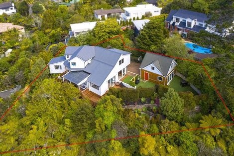 Photo of property in 100 Kowhai Road, Campbells Bay, Auckland, 0630