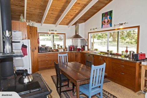 Photo of property in 6 Marriner Street, Kohukohu, 0491