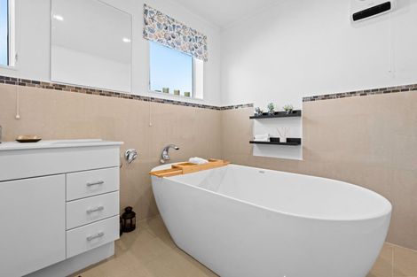 Photo of property in 67a Park Road, Carterton, 5713