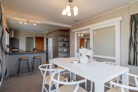 Photo of property in 19 Cargill Avenue, Feilding, 4702