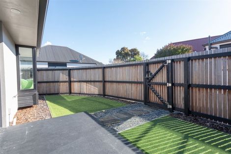 Photo of property in 7/71b Main Road, Redcliffs, Christchurch, 8081