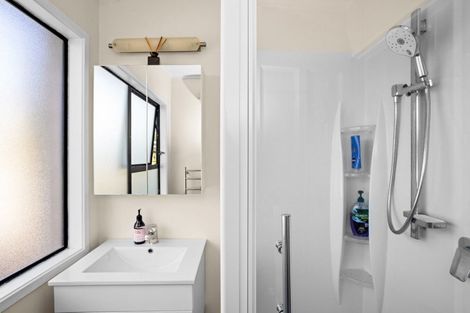 Photo of property in 36 Ryan Crescent, Greenmeadows, Napier, 4112