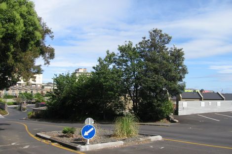 Photo of property in Greenwich Apartments, 15/3 Burton Street, Grafton, Auckland, 1010