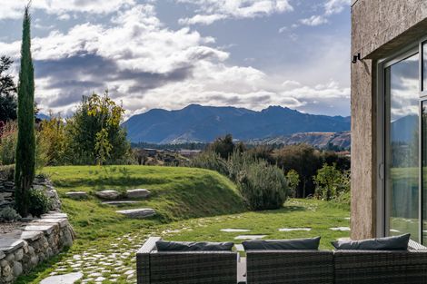 Photo of property in 18 Hidden Hills Drive, Wanaka, 9305