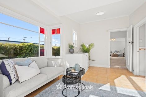 Photo of property in 17 William Street, Petone, Lower Hutt, 5012