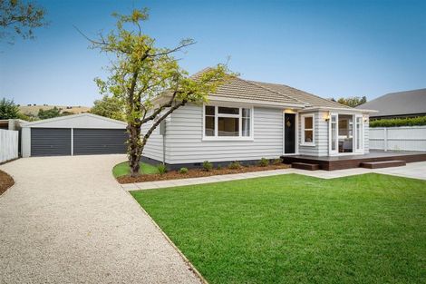 Photo of property in 9 Derrett Place, Saint Martins, Christchurch, 8022
