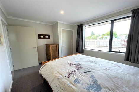 Photo of property in 5 Mill Street, Clinton, 9534