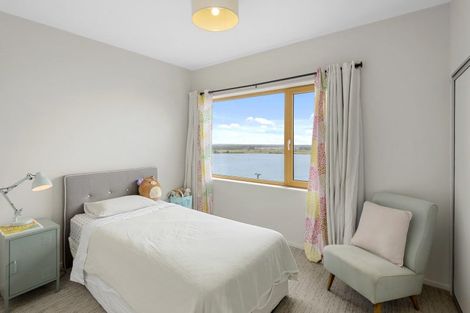 Photo of property in 42 Saint Andrews Hill Road, Mount Pleasant, Christchurch, 8081