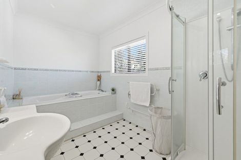 Photo of property in 28b Western Road, Bellevue, Tauranga, 3110