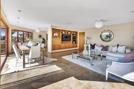 Photo of property in 2/21 Sunderlands Road, Half Moon Bay, Auckland, 2012