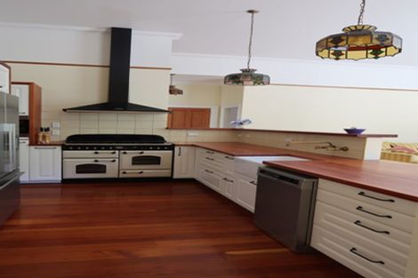 Photo of property in 32 Woodland Road, Johnsonville, Wellington, 6037