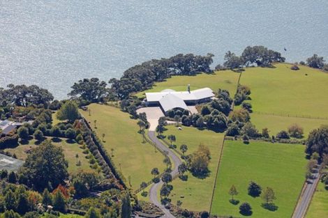 Photo of property in 389 Clifton Road, Whitford, Howick, 2571