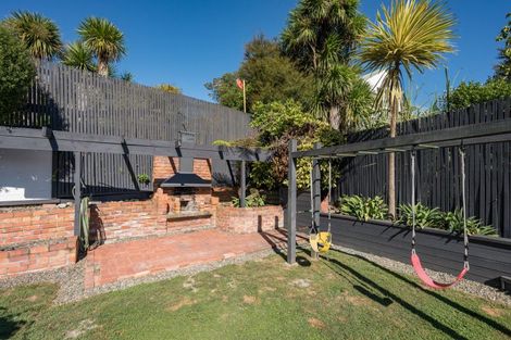 Photo of property in 17 Te Ata Place, Atawhai, Nelson, 7010