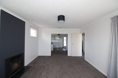 Photo of property in 19 Thompson Street, Tokoroa, 3420